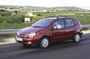 Chevrolet Rezzo 1.6 MT 2006