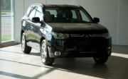 Mitsubishi Outlander 2.4 CVT 4WD 2013