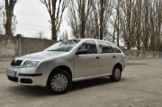 Skoda Fabia 1.2 МТ 2006