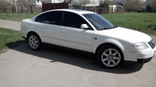 Volkswagen Passat 1.8 T MT 2002