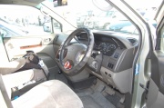 Nissan Elgrand 3.3 AT 4WD 1999