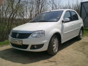 Renault Logan 1.6 MT 2011