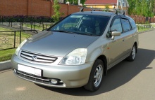 Honda Stream 2.0 AT 2001