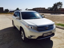 Toyota Highlander 3.5 AT 4WD 2013