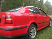 Skoda Octavia 1.6 MT 1999