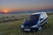 Opel Zafira 2.2 MT 2001