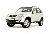 Chevrolet Niva 1.7 MT 2011