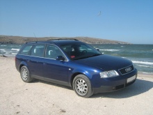 Audi A6 2.4 MT 2000