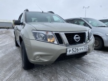 Nissan Terrano 2.0 AT 2014