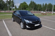 Kia Rio 1.6 MT 2013