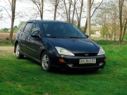 Ford Focus 1.8 MT TDDi 2000