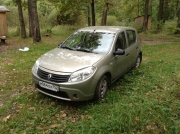 Renault Sandero 1.6 MT 2010