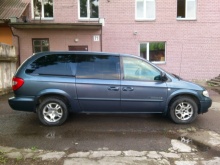 Dodge Caravan 3.3 AT 2001