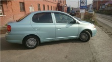 Toyota Platz 2004