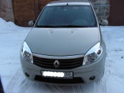 Renault Sandero 1.6 MT 2013