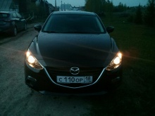 Mazda 3 1.6 MT 2014