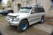 Mitsubishi Pajero 3.5 MT 1999