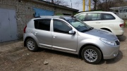 Renault Sandero 1.6 MT 2013