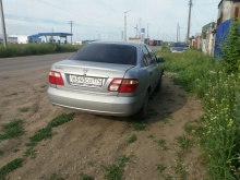 Nissan Almera 1.5 MT 2004