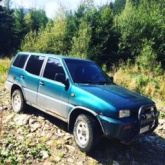 Nissan Terrano 2.4 MT 4WD 1995