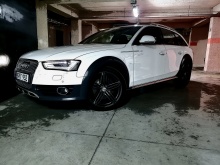 Audi A4 2.0 TFSI S tronic quattro 2012