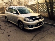 Toyota Ipsum 2.4 AT 2001