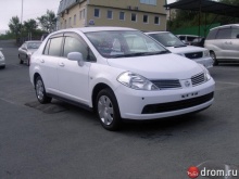 Nissan Tiida 1.6 AT 2004