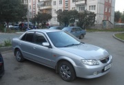 Mazda 323 1.6 AT 2002