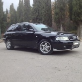 Audi A4 1.8 T MT 2000