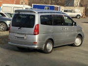 Nissan Serena 1.3 MT 2000