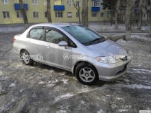 Honda Fit Aria 1.5 CVT 2002