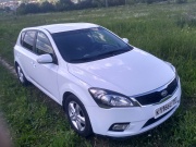 Kia Cee'd 1.6 AT 2010