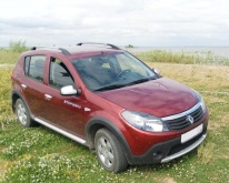 Renault Sandero 1.6 MT 2012