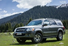 Toyota Sequoia 4.7 AT AWD 2005