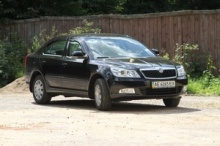 Skoda Octavia 1.6 MT 2012