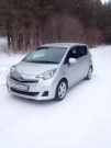 Toyota Ractis 1.4 D-4D CVT 2012