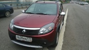 Renault Sandero 1.6 AT 2013