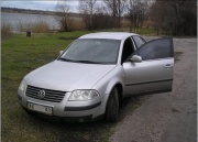 Volkswagen Passat 1.8 T MT 2001