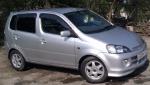 Daihatsu YRV 1.3 MT 2002