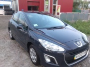 Peugeot 308 1.6 HDi MT 2011