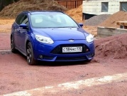 Ford Focus 2.0 EcoBoost MT 2012