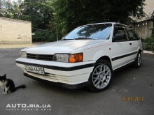 Nissan Sunny 1987