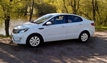 Kia Rio 1.6 MT 2013