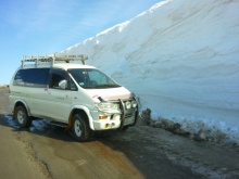 Mitsubishi Delica 3.0 AT 4WD 1999