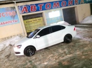 Volkswagen Polo 1.6 MT 2014