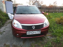 Renault Sandero 1.6 AT 2012