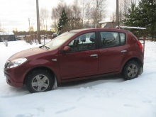 Renault Sandero 1.6 MT 2011