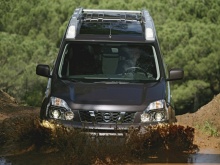 Nissan X-Trail 2.0 D AT 2012