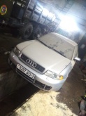 Audi S4 2.7 T MT quattro 2000