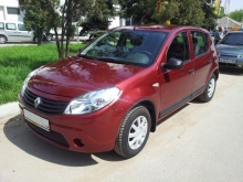 Renault Sandero 1.4 MT 2013